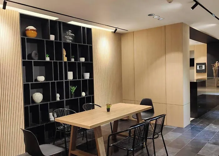 里诺娃酒店 酒店